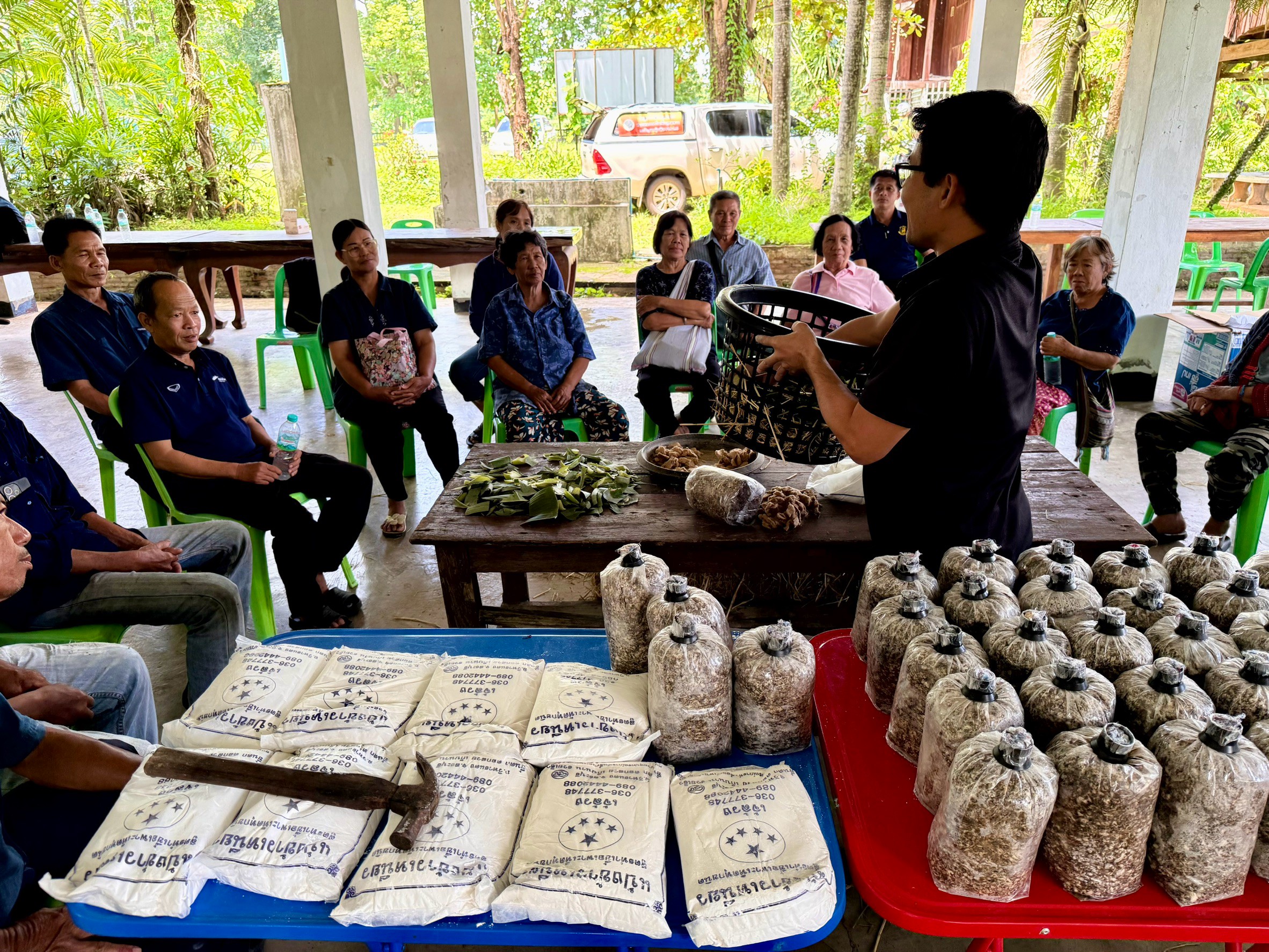 title - ส.ป.ก.แพร่ จัดฝึกอบรมเชิงปฏิบัติการ  โครงการลดการเผาเศษวัสดุเหลือใช้ทางการเกษตรฯ 